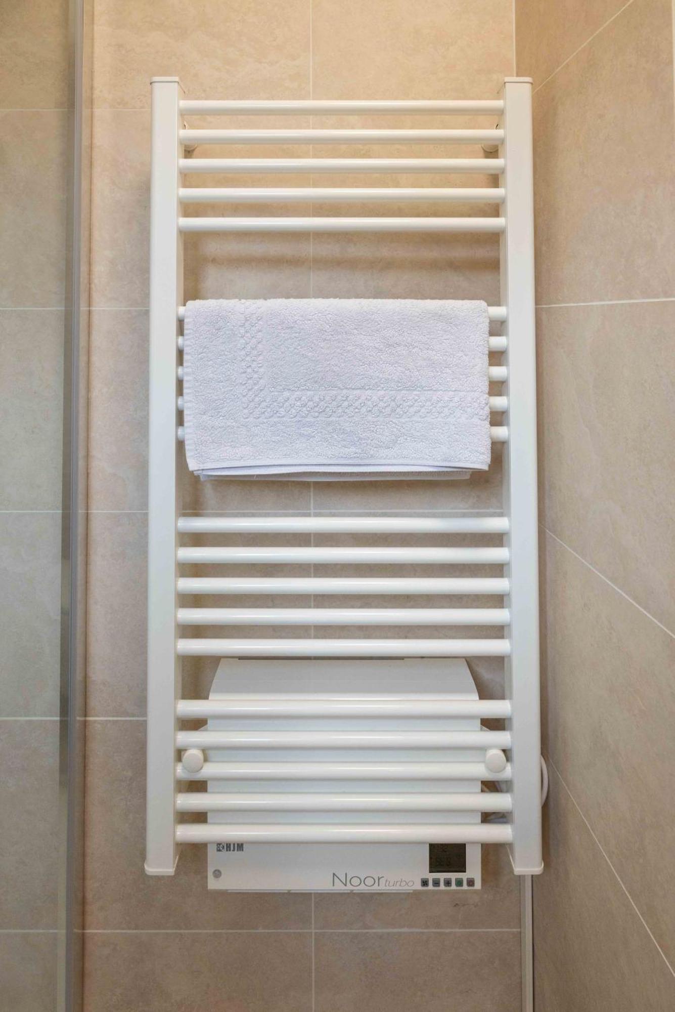 Well Located Apartment In Paris Bagian luar foto