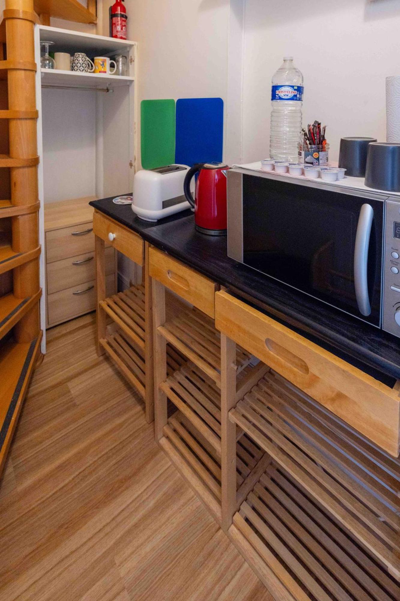 Well Located Apartment In Paris Bagian luar foto